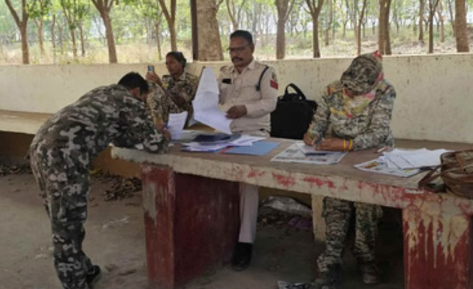 तेज रफ्तार अनियंत्रित बाइक की टक्कर से 6 वर्षीय मासूम की हुई मौत तेज रफ्तार अनियंत्रित बाइक की टक्कर से 6 वर्षीय मासूम की हुई मौत