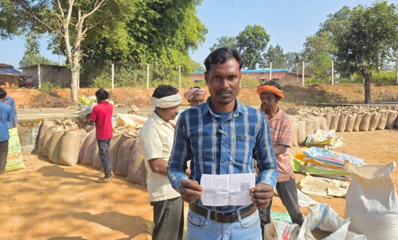 धान उपार्जन केन्द्रों में बेहतर सुविधाओं से किसानों का धान विक्रय हुआ और अधिक सुगम