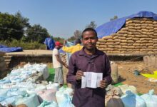 किसान पिंकू कुजूर ने की धान खरीदी व्यवस्था की सराहना