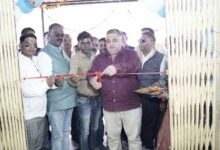 गुमगरा खुर्द में मंत्री अग्रवाल ने ग्रामीणों को बेहतर रात्रिकालीन सेवाओं का दिया भरोसा