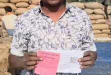 सोसाइटी में सुगमता से धान विक्रय की सुगम सुविधाओं की किसान ने की सराहना