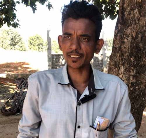 धान खरीदी केंद्रों पर राज्य शासन की व्यवस्थाओं से किसानों के चेहरे खिले धान खरीदी केंद्रों पर राज्य शासन की व्यवस्थाओं से किसानों के चेहरे खिले