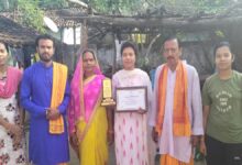 धुरुवागुड़ी की खेमेश्वरी तिवारी बनी प्रदेश की सर्वश्रेष्ठ बैंक सखी