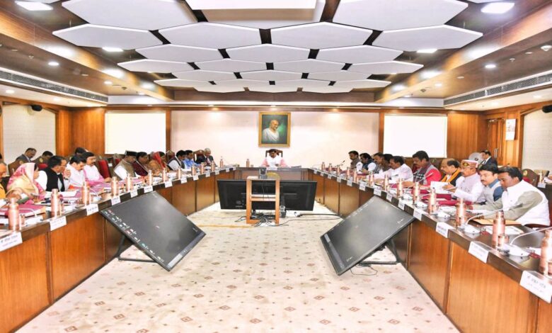 कैबिनेट निर्णय मेट्रो बजट, सिंचाई योजनाएं और पदों का पुनर्गठन मंजूर कैबिनेट निर्णय मेट्रो बजट, सिंचाई योजनाएं और पदों का पुनर्गठन मंजूर