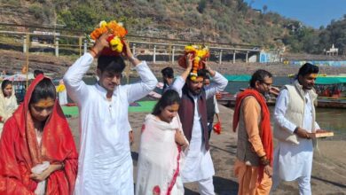 सीएम मोहन यादव के बेटे और बहू ने मां नर्मदा की परिक्रमा शुरू की