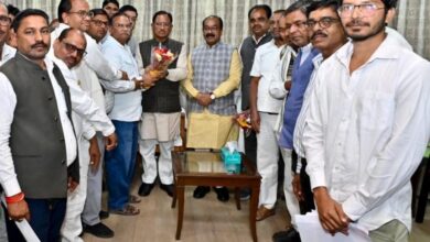 मुख्यमंत्री साय को गुरु घासीदास जयंती महोत्सव का मिला निमंत्रण मुख्यमंत्री साय को गुरु घासीदास जयंती महोत्सव का मिला निमंत्रण