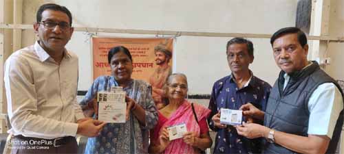 जैन संवेदना ट्रस्ट ने इस वर्ष 1100 बुजुर्गों को बांटे श्रवण यन्त्र जैन संवेदना ट्रस्ट ने इस वर्ष 1100 बुजुर्गों को बांटे श्रवण यन्त्र