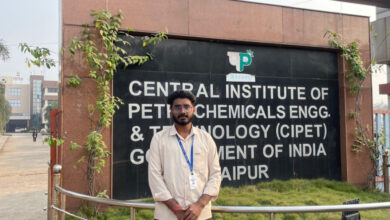 सपनों को मिली नई उड़ा, आर्थिक सहयोग से भूषण की उच्च शिक्षा का मार्ग प्रशस्त हुआ सपनों को मिली नई उड़ा, आर्थिक सहयोग से भूषण की उच्च शिक्षा का मार्ग प्रशस्त हुआ