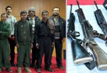 एमएमसी जोन के कमांडर सहित 20 लाख के इनामी छत्तीसगढ़ के 3 नक्सलियों ने महाराष्ट्र में किया आत्मसमर्पण एमएमसी जोन के कमांडर सहित 20 लाख के इनामी छत्तीसगढ़ के 3 नक्सलियों ने महाराष्ट्र में किया आत्मसमर्पण