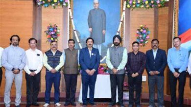 विस परिसर में डॉ. राजेन्द्र प्रसाद की जयंती पर किये गए श्रद्धा सुमन अर्पित विस परिसर में डॉ. राजेन्द्र प्रसाद की जयंती पर किये गए श्रद्धा सुमन अर्पित