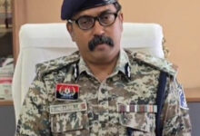 नक्सलियों के एमएमसी जोन व केंद्रीय समिति का ऊपरी ढांचा लगभग हुआ धराशायी नक्सलियों के एमएमसी जोन व केंद्रीय समिति का ऊपरी ढांचा लगभग हुआ धराशायी