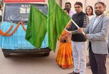 कलेक्टर ने दीनदयाल अंत्योदय योजना नई चेतना 4.0 जेंडर रथ को हरी झण्डी दिखाकर किया रवाना