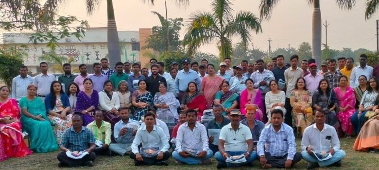 80 सुरक्षा प्रहरियों को मिले गर्म जैकेट और टोपियां