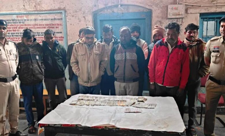 भानसोज में जुआ खेलते 10 गिरफ्तार, 7 दोपहिया सहित 1,71,290 नकद जब्त