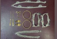 दो सूने मकानों में चोरी की वारदात को अंजाम देने वाले दो नाबालिक पकड़ाए