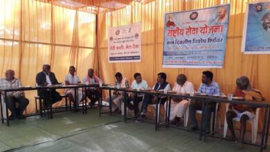 एनएसएस के सात दिवसीय शिविर में गूंजा स्वच्छता और नशा मुक्ति का नारा