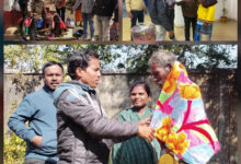 छग पिछड़ा वर्ग अधिकारी-कर्मचारी संघ ने गरीबों को गर्म कपड़े बांटे