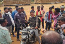 भानुप्रतापपुर में दोहरी नौकरी का हुआ खुलासा, एक ही व्यक्ति दो कार्यालयों से ले रहा वेतन भानुप्रतापपुर में दोहरी नौकरी का हुआ खुलासा, एक ही व्यक्ति दो कार्यालयों से ले रहा वेतन