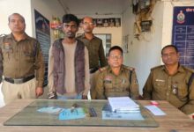 चाकू लहराकर गुंडागर्दी करने वाला गिरफ्तार