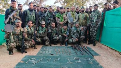 सुकमा के उरसांगल क्षेत्र में नक्सलियों के डंप से हथियार व विस्फोटक बरामद सुकमा के उरसांगल क्षेत्र में नक्सलियों के डंप से हथियार व विस्फोटक बरामद