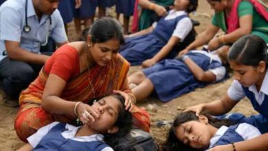 स्कूल पहुंचते ही 15 दिन में 25 छात्राएं हुई बेहोश, अभिभावकों और प्रशासन चिंता में