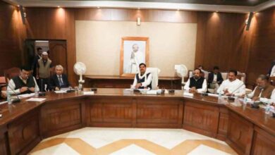 CM ने किसानों की आय बढ़ाने और तकनीक सुधार के निर्देश दिए CM ने किसानों की आय बढ़ाने और तकनीक सुधार के निर्देश दिए