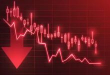 सेंसेक्स 400 अंक टूटा, निफ्टी में गिरावट, ऑटो और बैंकिंग शेयर दबाव में