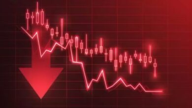 सेंसेक्स 400 अंक टूटा, निफ्टी में गिरावट, ऑटो और बैंकिंग शेयर दबाव में