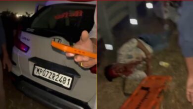 कांग्रेस नेता मांगीलाल फौजी कार पलटने से घायल, 4 अस्पताल में