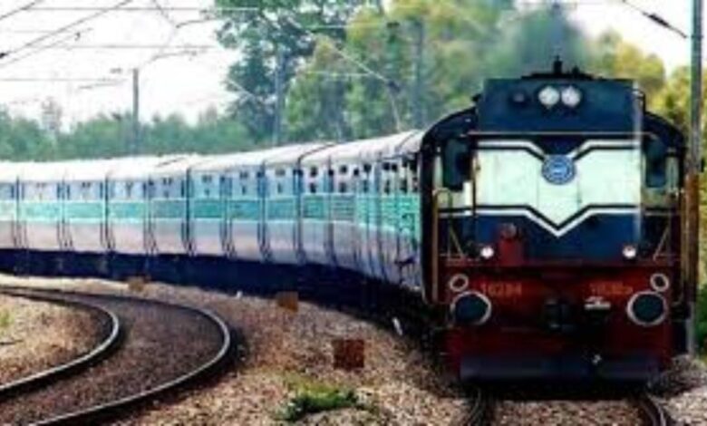 26 दिसंबर से लंबी दूरी की ट्रेनों का किराया बढ़ा, भोपाल-दिल्ली रूट पर 10-15 रुपये महंगा