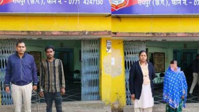 राम मंदिर के बाहर सोने की चेन लूटने वाले दो लुटेरे गिरफ्तार राम मंदिर के बाहर सोने की चेन लूटने वाले दो लुटेरे गिरफ्तार