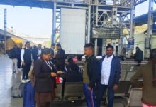 काजीपेट-बल्लारशाह सेक्शन के मध्य तीसरी नई लाइन कमीशनिंग कार्य के चलते रेल यातायात प्रभावित काजीपेट-बल्लारशाह सेक्शन के मध्य तीसरी नई लाइन कमीशनिंग कार्य के चलते रेल यातायात प्रभावित