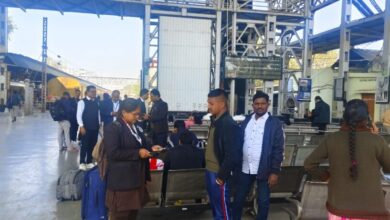 काजीपेट-बल्लारशाह सेक्शन के मध्य तीसरी नई लाइन कमीशनिंग कार्य के चलते रेल यातायात प्रभावित काजीपेट-बल्लारशाह सेक्शन के मध्य तीसरी नई लाइन कमीशनिंग कार्य के चलते रेल यातायात प्रभावित