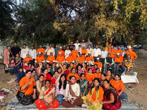 प्रदेश के सांस्कृतिक धरोहर मदकू द्वीप की सफाई कर कुनबी समाज ने दिया स्वच्छता व पर्यावरण संरक्षण का संदेश