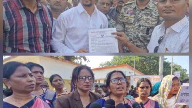 आवासीय विद्यालयों में कार्यरत अनुदेशकों ने चार सूत्रीय मांगों का सौंपा ज्ञापन