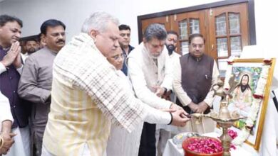 गुरु घासीदास बाबा को भाजपा ने किया नमन गुरु घासीदास बाबा को भाजपा ने किया नमन