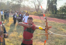 नक्सल हमले में खोया एक पैर, पर हिम्मत नहीं, बस्तर ओलंपिक में चमके किशन