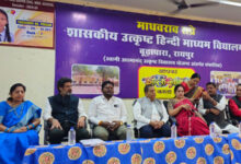 स्कूली छात्रों के लिए पढ़ाई के साथ अन्य गतिविधियां भी जरूरी है – महापौर चौबे