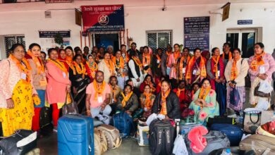 रामलला दर्शन के लिए 850 श्रद्धालु भारत गौरव ट्रेन से अयोध्या रवाना रामलला दर्शन के लिए 850 श्रद्धालु भारत गौरव ट्रेन से अयोध्या रवाना