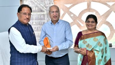 मुख्यमंत्री साय से एनएमआईएमएस के प्रतिनिधियों ने की सौजन्य मुलाकात