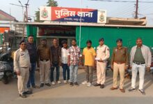 सोने की चैन एवं नगदी रकम लूट करने वाले 4 आरोपी गिरफ्तार