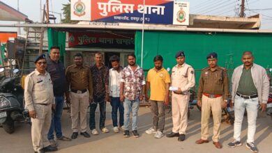 सोने की चैन एवं नगदी रकम लूट करने वाले 4 आरोपी गिरफ्तार