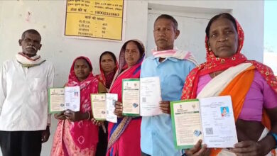 डौण्डी ब्लॉक में प्रशासनिक गलती से सैकड़ों परिवारों को राशन नहीं मिला