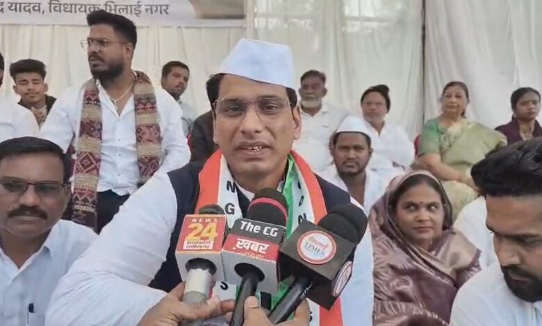 छत्तीसगढ़ में गाइडलाइन दरों के विरोध में कांग्रेस विधायक की भूख हड़ताल छत्तीसगढ़ में गाइडलाइन दरों के विरोध में कांग्रेस विधायक की भूख हड़ताल