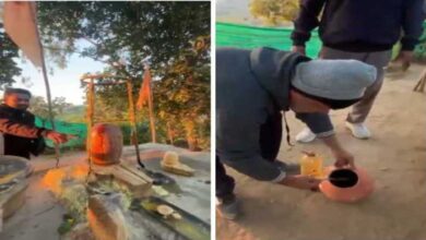 पिकनिक पर आए विधर्मियों पर आस्था भंग करने का आरोप पिकनिक पर आए विधर्मियों पर आस्था भंग करने का आरोप