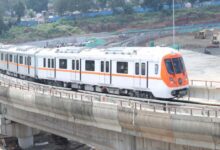 मेट्रो में हवाई यात्रा जैसे नियम लागू, कैमरा और भारी सामान पर रोक