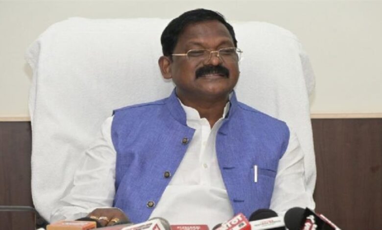 धान खरीदी में किसानों के रकबे से कटौती