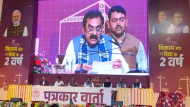 PWD मंत्री राकेश सिंह के 2 साल के कामकाज का रिपोर्ट कार्ड PWD मंत्री राकेश सिंह के 2 साल के कामकाज का रिपोर्ट कार्ड