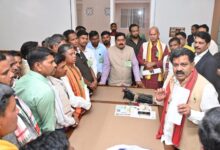 बस्तर संभाग के सरपंचों ने नए विधानसभा भवन में देखी लोकतांत्रिक प्रक्रिया