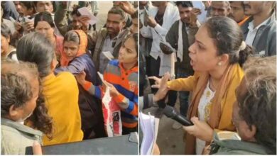 सटई मंडी में नायब तहसीलदार ने महिला किसानों से की मारपीट